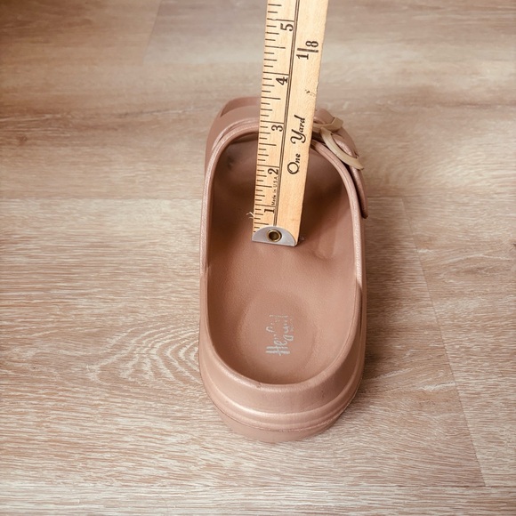 NEW Corkys Cabana Double Buckle Sandals in Tan 9 - Picture 14 of 16